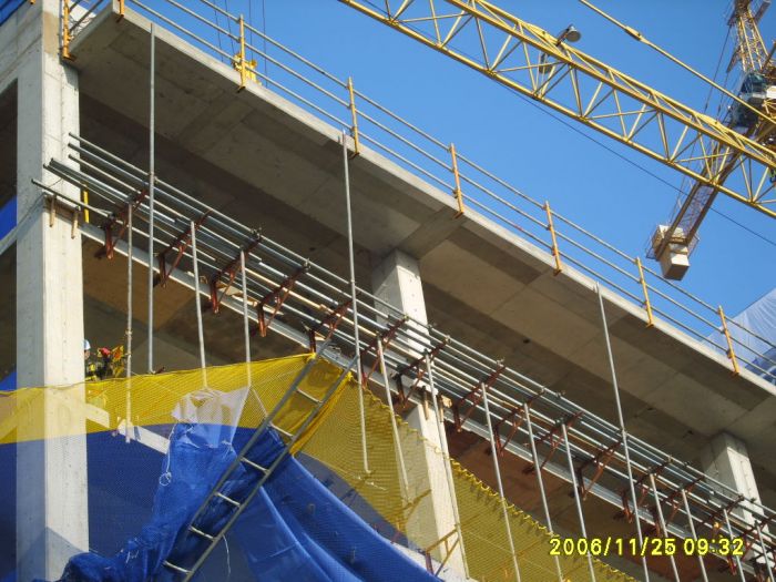S8000637.JPG